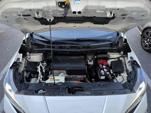 Used 2019 Nissan Leaf SV Plus w/ SV Plus Technology Package FWD image 54