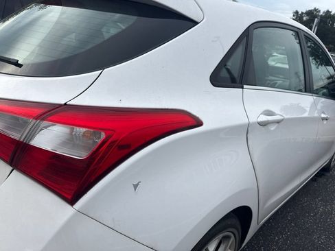 Used 2013 Hyundai Elantra GT w/ Style Pkg FWD image 7