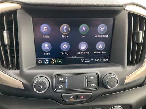 Used 2023 GMC Terrain Denali image 12