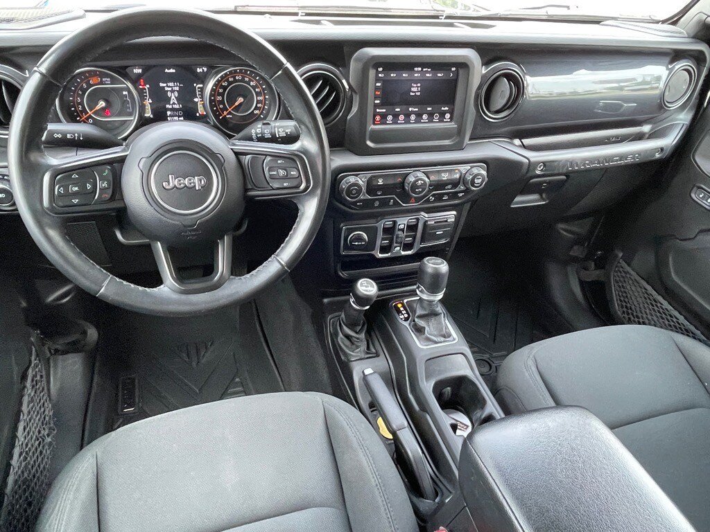 Used 2021 Jeep Wrangler Unlimited Sport AWD/4WD image 12