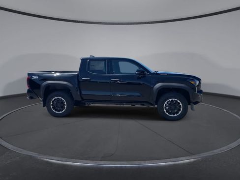 New 2026 Toyota Tacoma TRD Off-Road AWD/4WD image 9