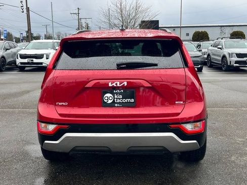 Certified 2023 Kia Niro EX Touring image 6