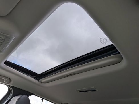 Used 2024 MAZDA CX-90 3.3 Turbo w/ Preferred Plus image 25