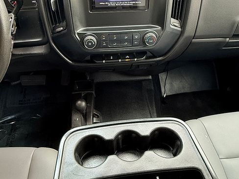 Used 2018 Chevrolet Silverado 2500 W/T AWD/4WD image 13