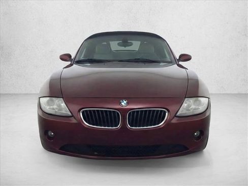 Used 2005 BMW Z4 2.5i image 2