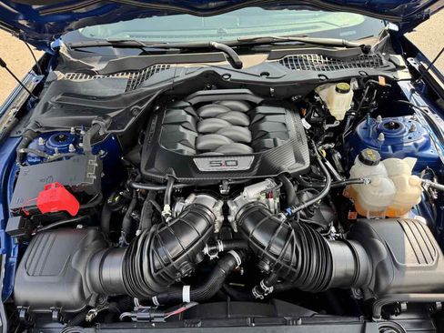 Used 2024 Ford Mustang GT Premium RWD image 33