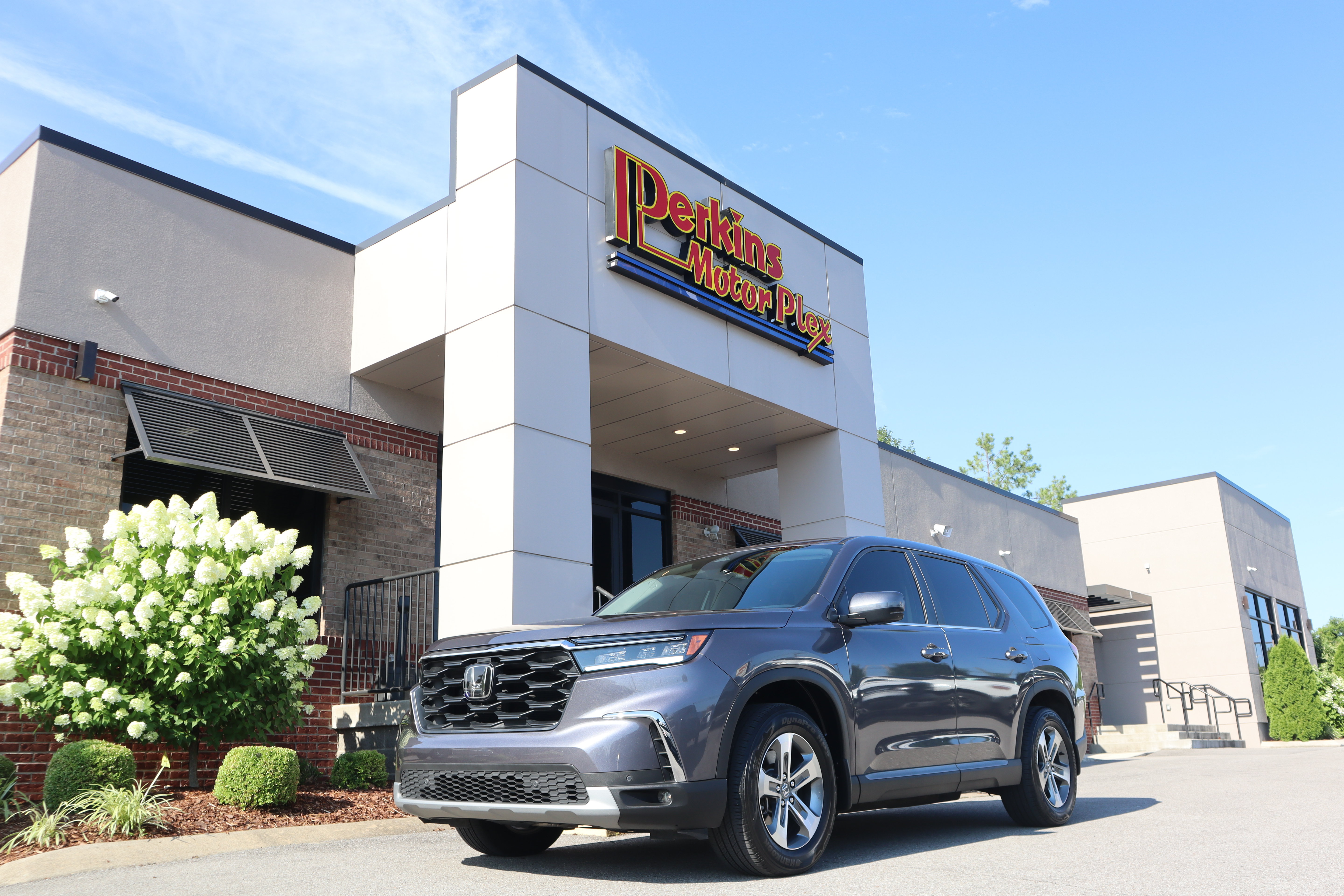 Used 2025 Honda Pilot EX-L image 33