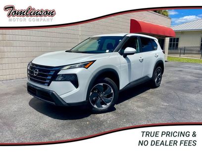 Used 2025 Nissan Rogue SV