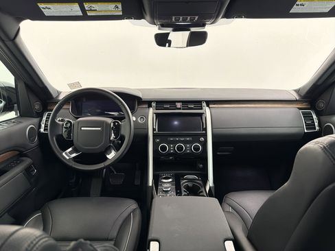 Used 2020 Land Rover Discovery HSE AWD/4WD image 16