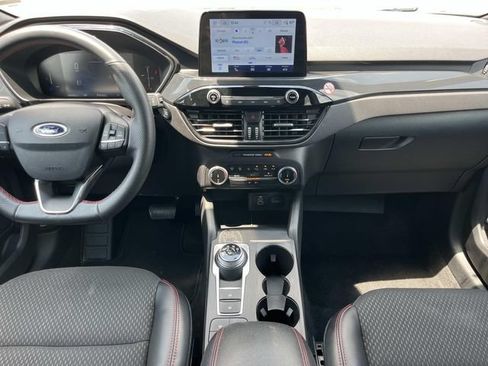 Used 2025 Ford Escape ST-Line FWD image 16