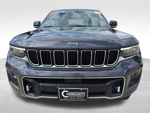 Used 2023 Jeep Grand Cherokee Overland AWD/4WD image 8