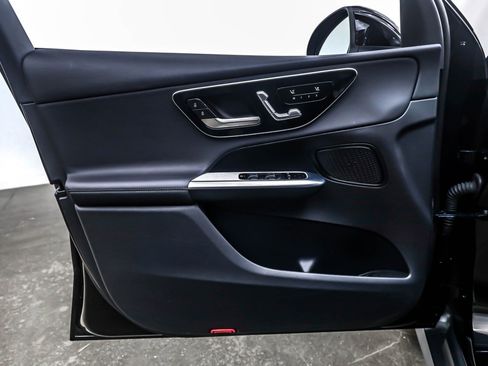 Certified 2025 Mercedes-Benz GLC 300 GLC 300 SUV image 22