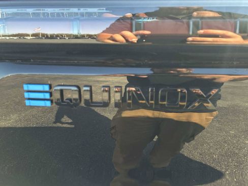 Certified 2024 Chevrolet Equinox EV RS image 32