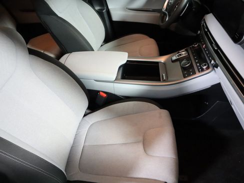 Used 2024 Hyundai Palisade SE image 61