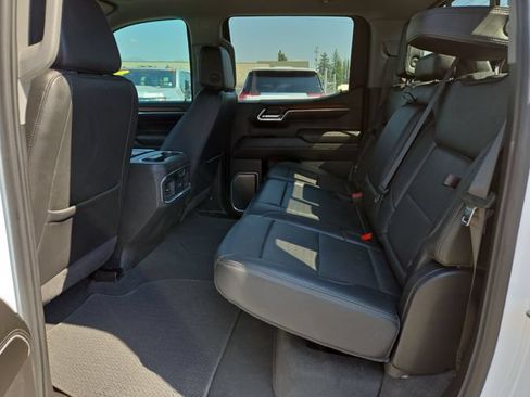 Used 2024 GMC Sierra 1500 Denali w/ Technology Package AWD/4WD image 31