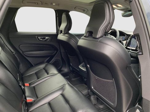 Used 2023 Volvo XC60 B5 Core w/ Climate Package AWD/4WD image 36