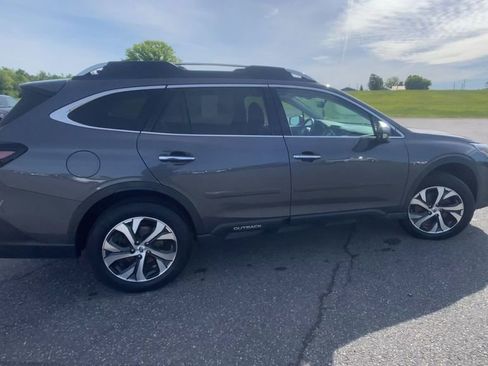 Used 2020 Subaru Outback Touring AWD/4WD image 9