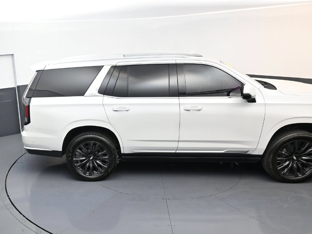 Used 2024 Cadillac Escalade Premium Luxury w/ Performance Package AWD/4WD image 20
