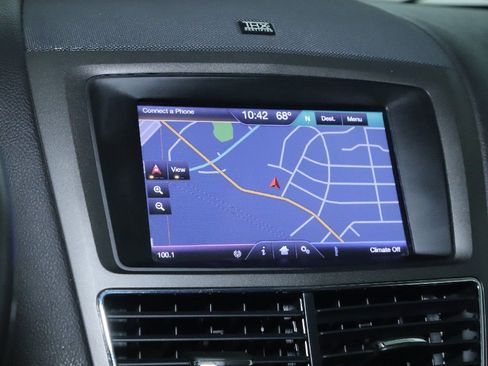 Used 2013 Lincoln MKT AWD image 27