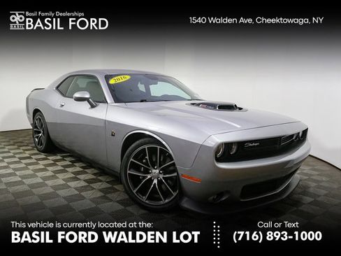 Used 2016 Dodge Challenger R/T Scat Pack image 1