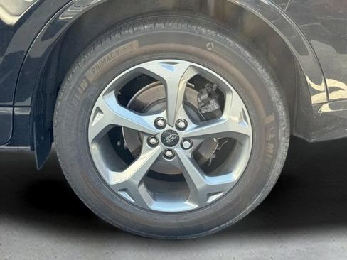 Used 2023 Ford Escape ST-Line w/ Tech Pack #1 AWD/4WD image 18
