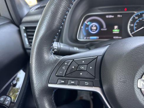 Certified 2024 Nissan Leaf SV Plus FWD image 24