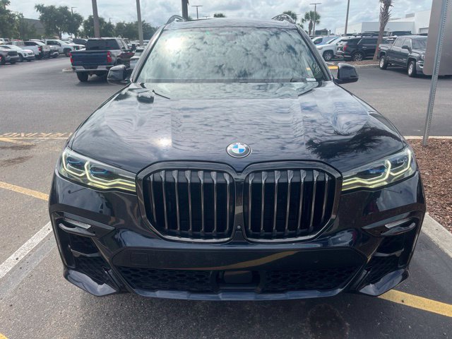 Used 2022 BMW X7 M50i w/ Dynamic Handling Package AWD/4WD image 7