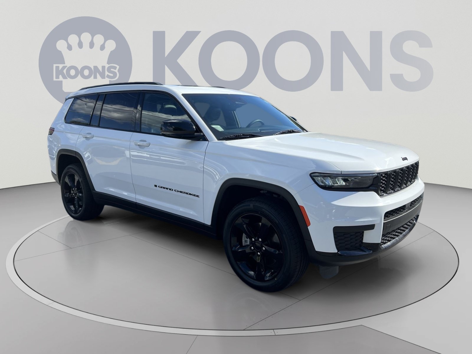 Used 2023 Jeep Grand Cherokee L Altitude AWD/4WD image 10