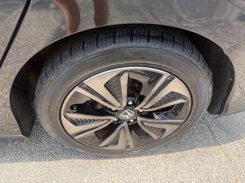 Used 2018 Honda Civic EX image 23
