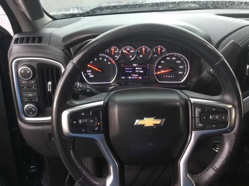 Used 2019 Chevrolet Silverado 1500 LT w/ All-Star Edition AWD/4WD image 7