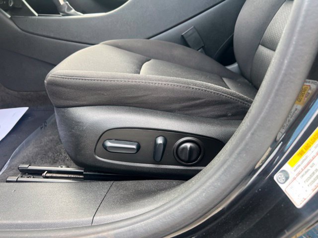 Used 2024 Chevrolet Malibu LT FWD image 14