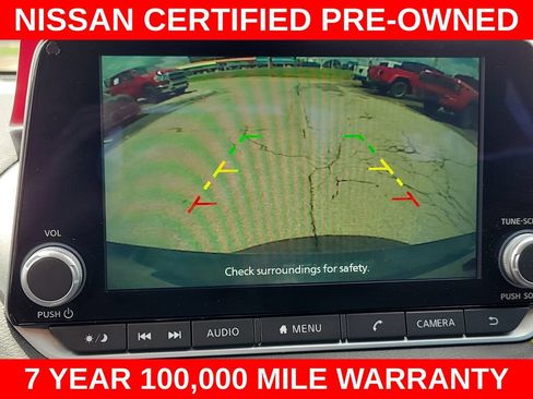 Used 2024 Nissan Sentra SV FWD image 23