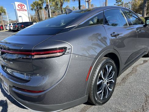 Used 2024 Toyota Crown XLE image 10