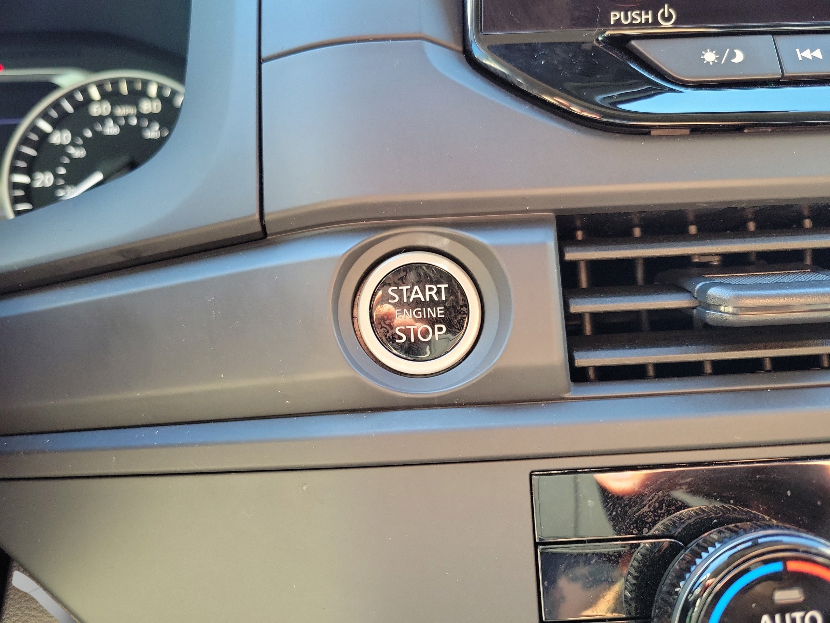 Certified 2024 Nissan Pathfinder S w/ Cargo Package FWD image 32