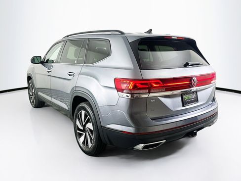 Used 2025 Volkswagen Atlas SE image 5