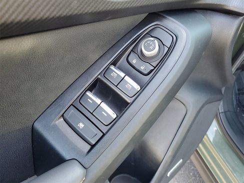 Certified 2025 Subaru Crosstrek 2.5i Limited w/ Popular Package #4A image 18