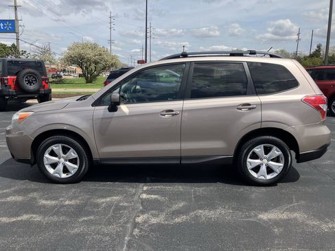 Used 2015 Subaru Forester 2.5i Premium w/ All-Weather Package AWD/4WD image 6