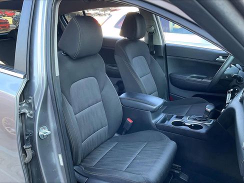 Used 2021 Kia Sportage LX image 10