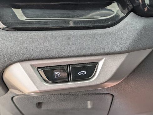 Used 2025 Lexus RX 350 FWD w/ Technology Package image 23
