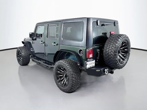 Used 2012 Jeep Wrangler Unlimited Sport w/ Connectivity Group AWD/4WD image 8