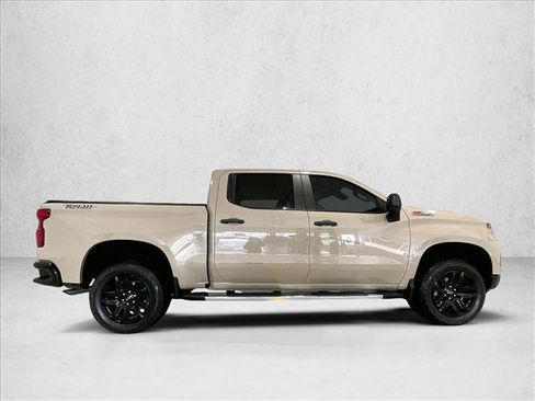 Used 2023 Chevrolet Silverado 1500 Custom Trail Boss AWD/4WD image 5