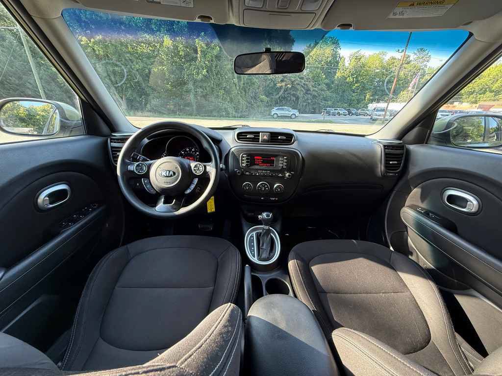 Used 2015 Kia Soul FWD image 15