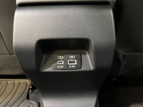 Used 2024 Subaru Crosstrek 2.0i Premium AWD/4WD image 21
