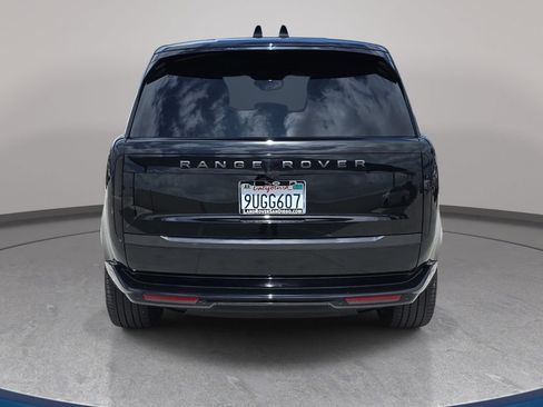 Certified 2025 Land Rover Range Rover SE AWD/4WD image 6