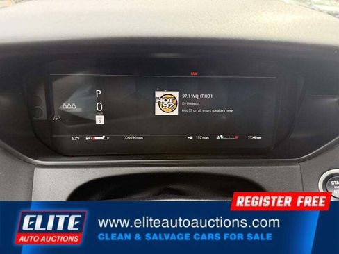 Used 2026 Land Rover Range Rover Velar Dynamic SE image 14