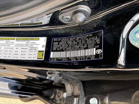 Used 2024 Toyota Corolla LE image 38