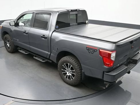 Used 2021 Nissan Titan SV w/ SV Convenience Package AWD/4WD image 22