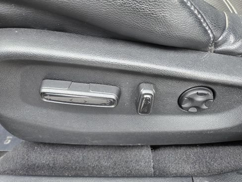 Used 2017 Honda CR-V EX-L image 19