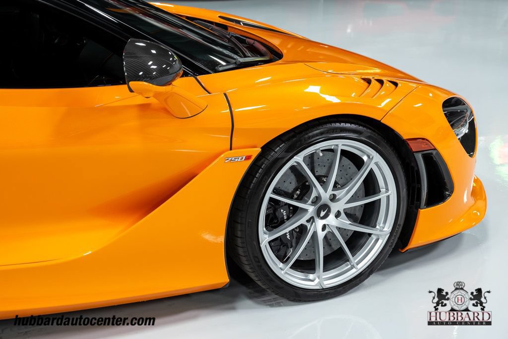 Used 2024 McLaren 750S Spider RWD image 34