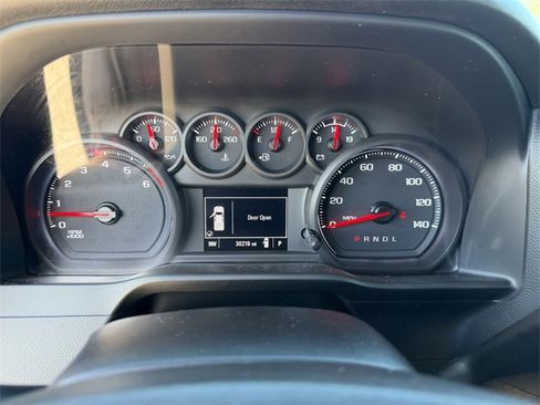 Used 2020 Chevrolet Silverado 1500 Custom w/ Custom Value Package image 28